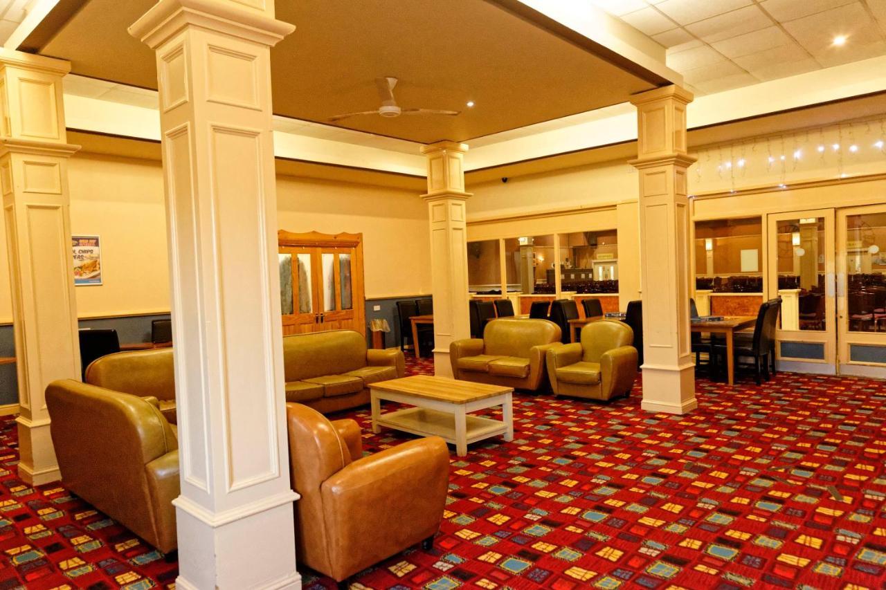 Sand Bay Holiday Village - Adults Only Weston-super-Mare Exterior foto