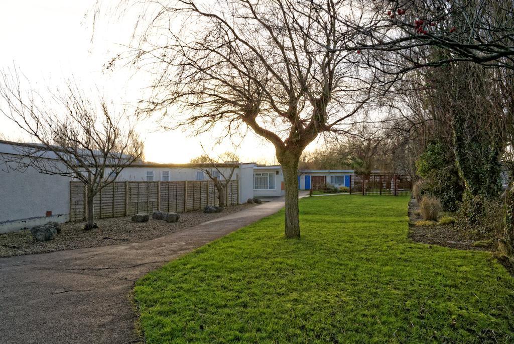 Sand Bay Holiday Village - Adults Only Weston-super-Mare Exterior foto